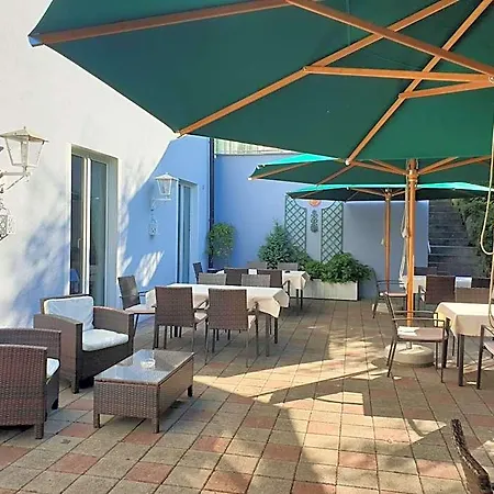 Otel Altmuehlberg & Restaurant