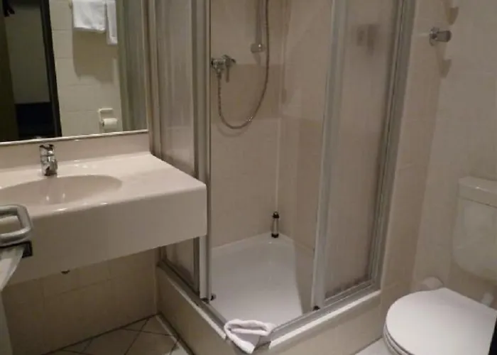 מלון Altmuehlberg & Restaurant 3*